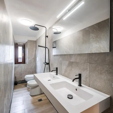 Maserati House - H24 Oda ve Kahvaltı Modena