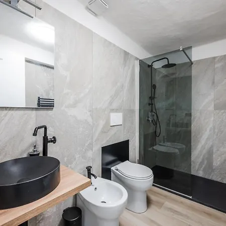 Bed & Breakfast Maserati House - H24