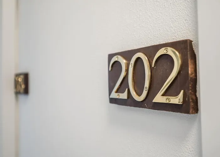 Maserati House - H24