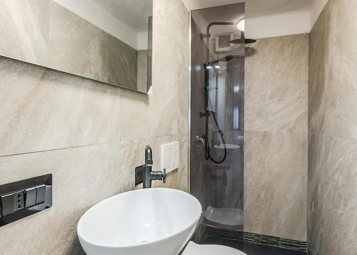 Panzió Maserati House - H24